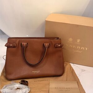 Full Set Burberry Banner Leather Handbag